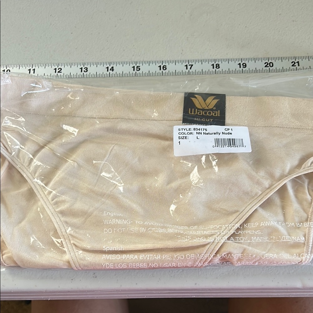 Wacoal Naturally Nude Briefs